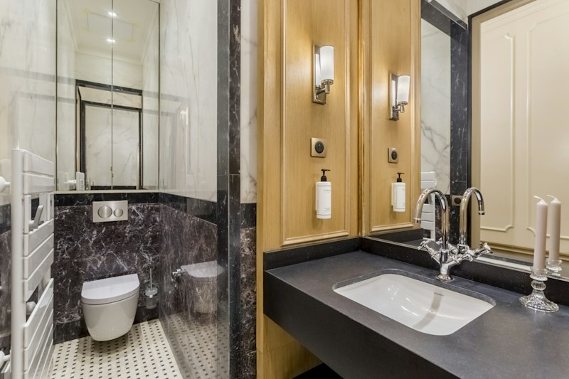 An Elegant Space additional image