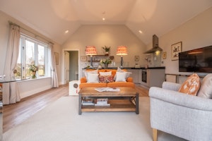 Dove Place image 14