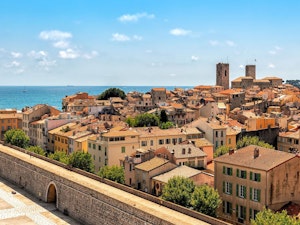 Artistic Antibes image 13