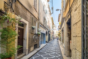 Artistic Antibes image 4