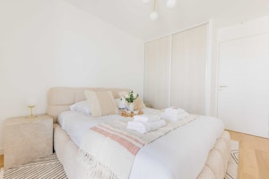 Clichy Abode image 3