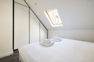 All the World's a Stage image 4