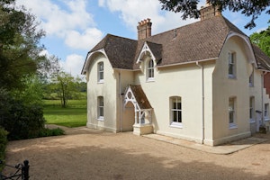 Country Gold image 15