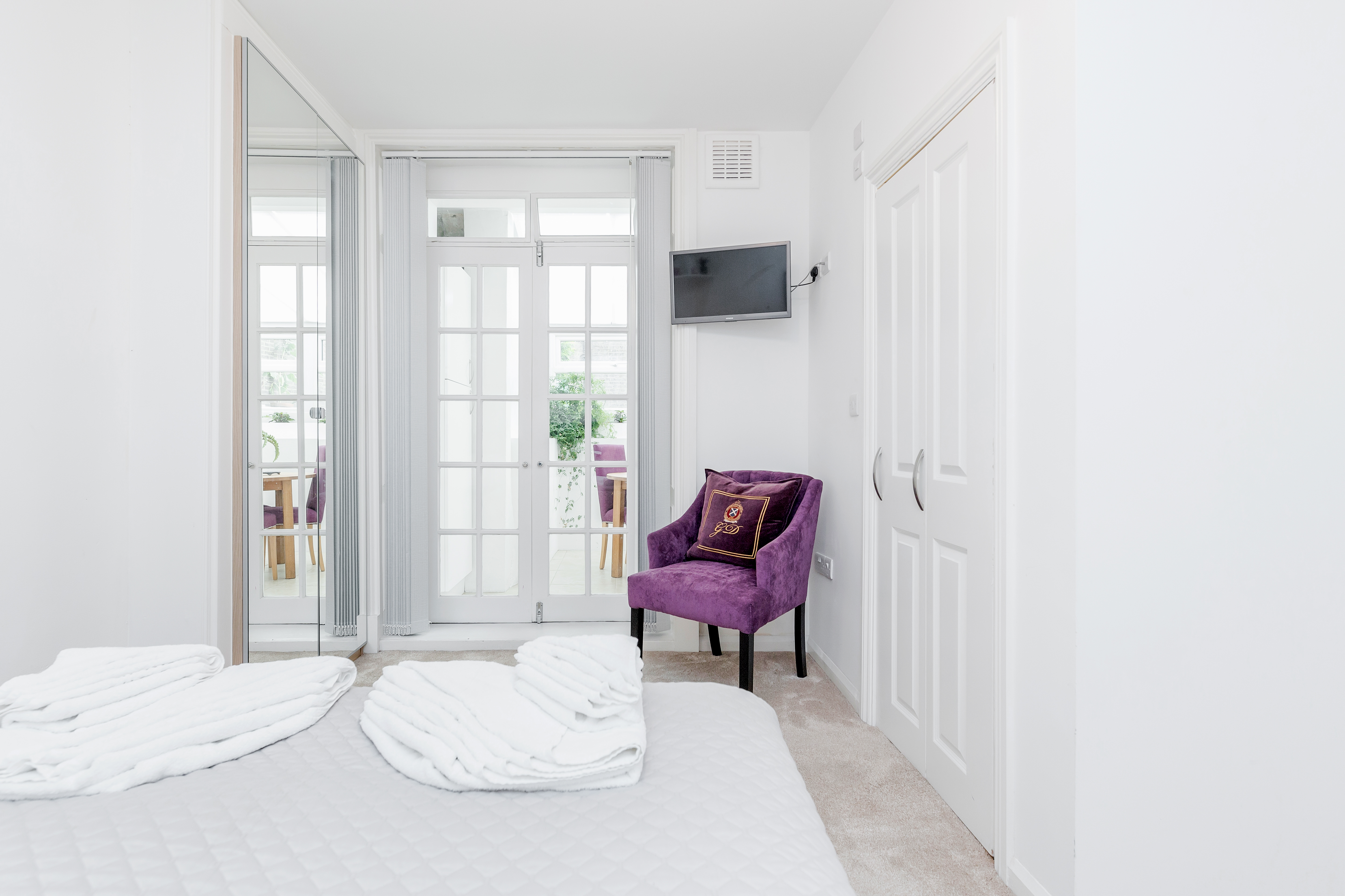 Tea & Crumpets London, England, United Kingdom Venue Report