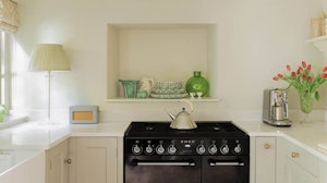 The Charming Cottage image 9