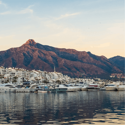 Make the short drive to Marbella for evening drinks and strolls along the waterfront 