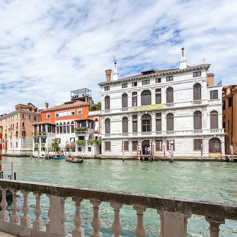 Explore the waterside city of Venice, right on your doorstep