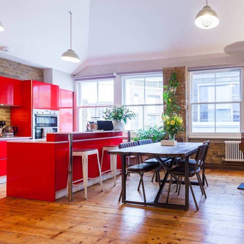 Start mornings with fresh coffee and pastries in the bright dining area