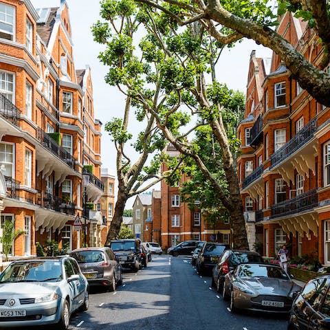 The quintessential Chelsea Road