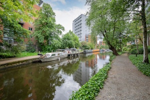 Canalside Serenity image 7