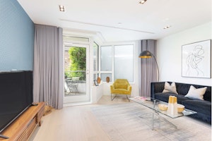 Parkside Morning in Bayswater image 7