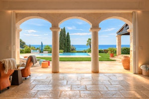 Antibes Grandeur image 1