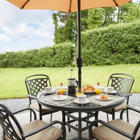 Prepare a pot of coffee and tuck into breakfast on the terrace