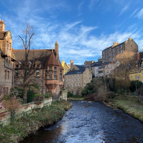 Walk to the fairytale Dean Village in less than ten minutes