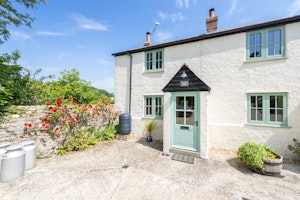 Fox Earth Cottage image 11