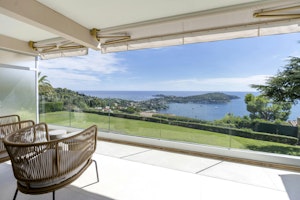 Riviera Gem image 1