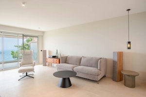Riviera Gem image 4