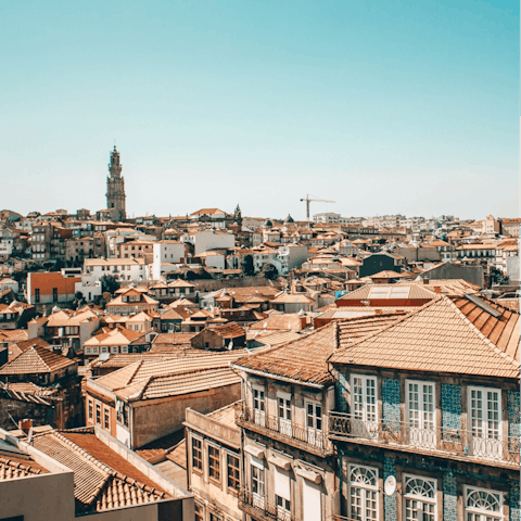 Stay in the heart of old Porto, surrounded by restaurants, bars and bakeries