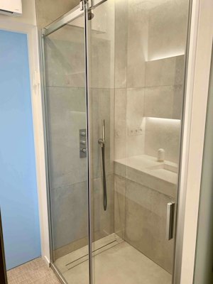 Huxley's Hideaway image 6