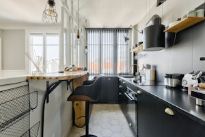 Montparnasse Leather image 9