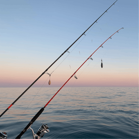 Enjoy a spot of fishing and immerse yourself in all that Mimizan has to offer