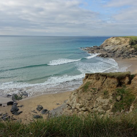Explore the stunning Cornish coast, right on your doorstep