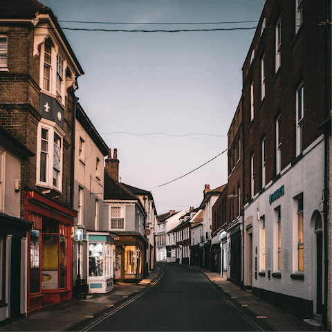 Stay in the charming seaside town of Woodbridge
