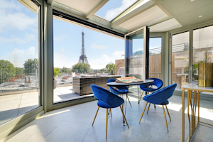 Vue De La Tour Eiffel image 1