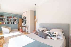 Shoreline Canopy Abode image 7