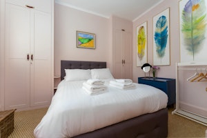 Brighton Velvet image 11