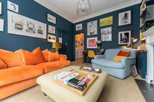 Brighton Velvet image 8