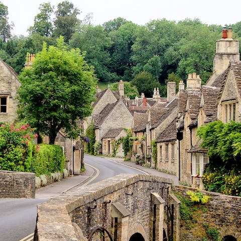 Explore the charming Cotswolds villages and market towns nearby