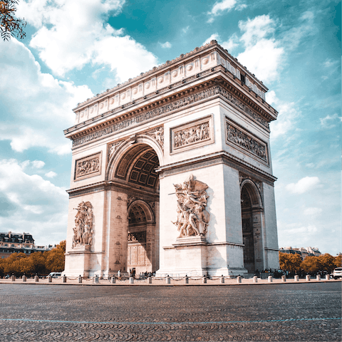 See one of the most iconic sights of Paris — Arc de Triomphe — in eight minutes' walk