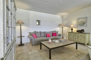 Luberon Paradise image 14