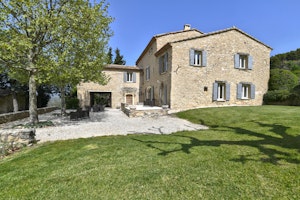 Luberon Paradise image 10