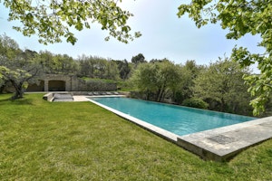 Luberon Paradise image 8