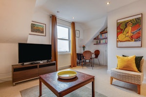 A Pleasant Corner image 10