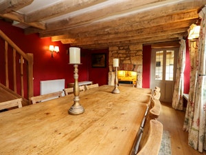 River Windrush Cottage image 9