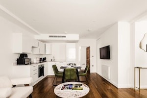 Kensington Daydream image 9