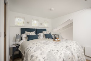 A Fisherman's Cottage image 14