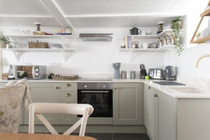 A Fisherman's Cottage image 3