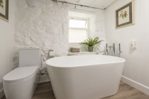 A Fisherman's Cottage image 2