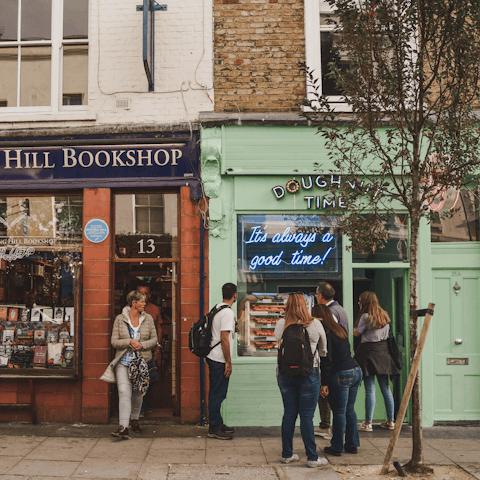 Walk ten minutes to Notting Hill for vintage shops and trendy eateries