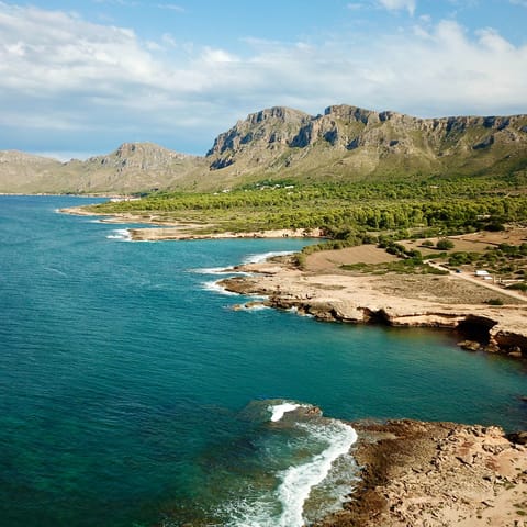 Hop in the car and explore Mallorca's coast – the beach is 18km away