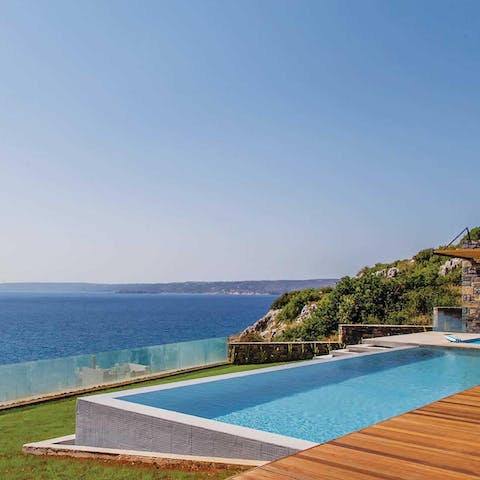 Cool off in the inviting infinity pool