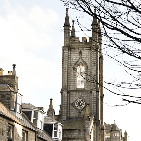 Drive into the centre of The Granite City, Aberdeen, in just fifteen minutes