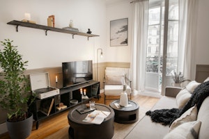Reflective Haven image 9