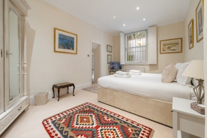 The Belgravia Bolthole image 6