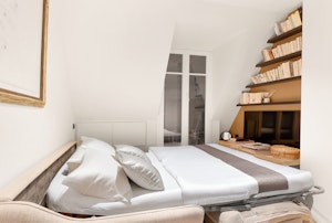 Rooftops on Pompe image 11