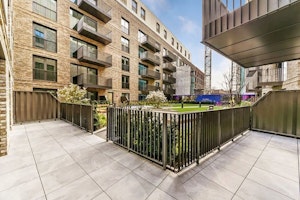 Spitalfields & Starlight image 9